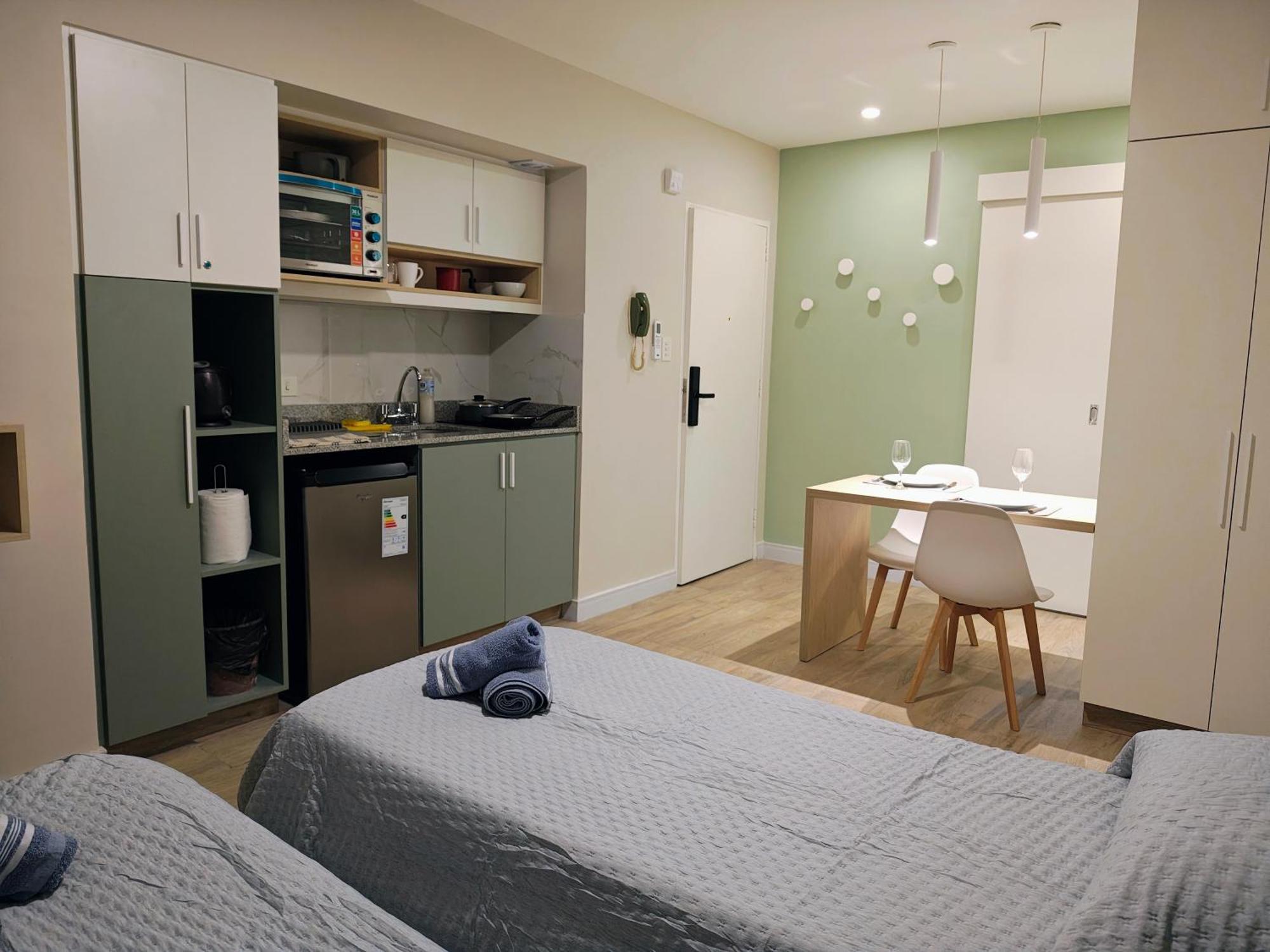 Studio In Recoleta - Facultad De Medicina Буенос Айрес Екстериор снимка