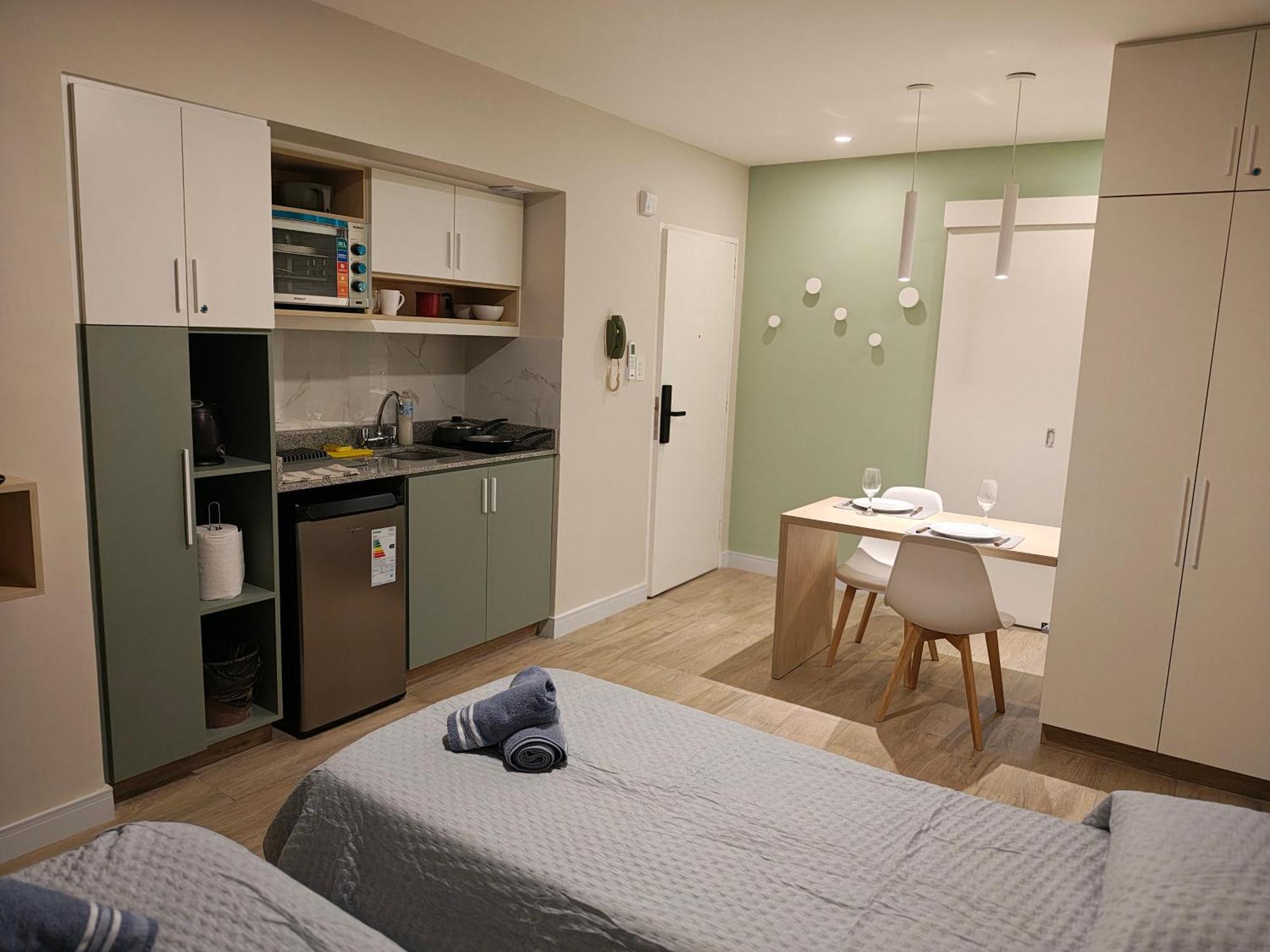 Studio In Recoleta - Facultad De Medicina Буенос Айрес Екстериор снимка